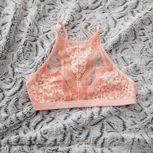 *REMOVING JANUARY 31st* NEVER WORN peach lace bralette